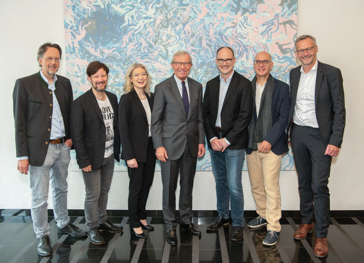 Left to right: Arne Bathke, Franz-Benjamin Mocnik, Christine Bauer, Wilfried Haslauer, Frank Pallas, Stefan Lang, Martin Weichbold.
Image credit: **Scheinast**, 2024.